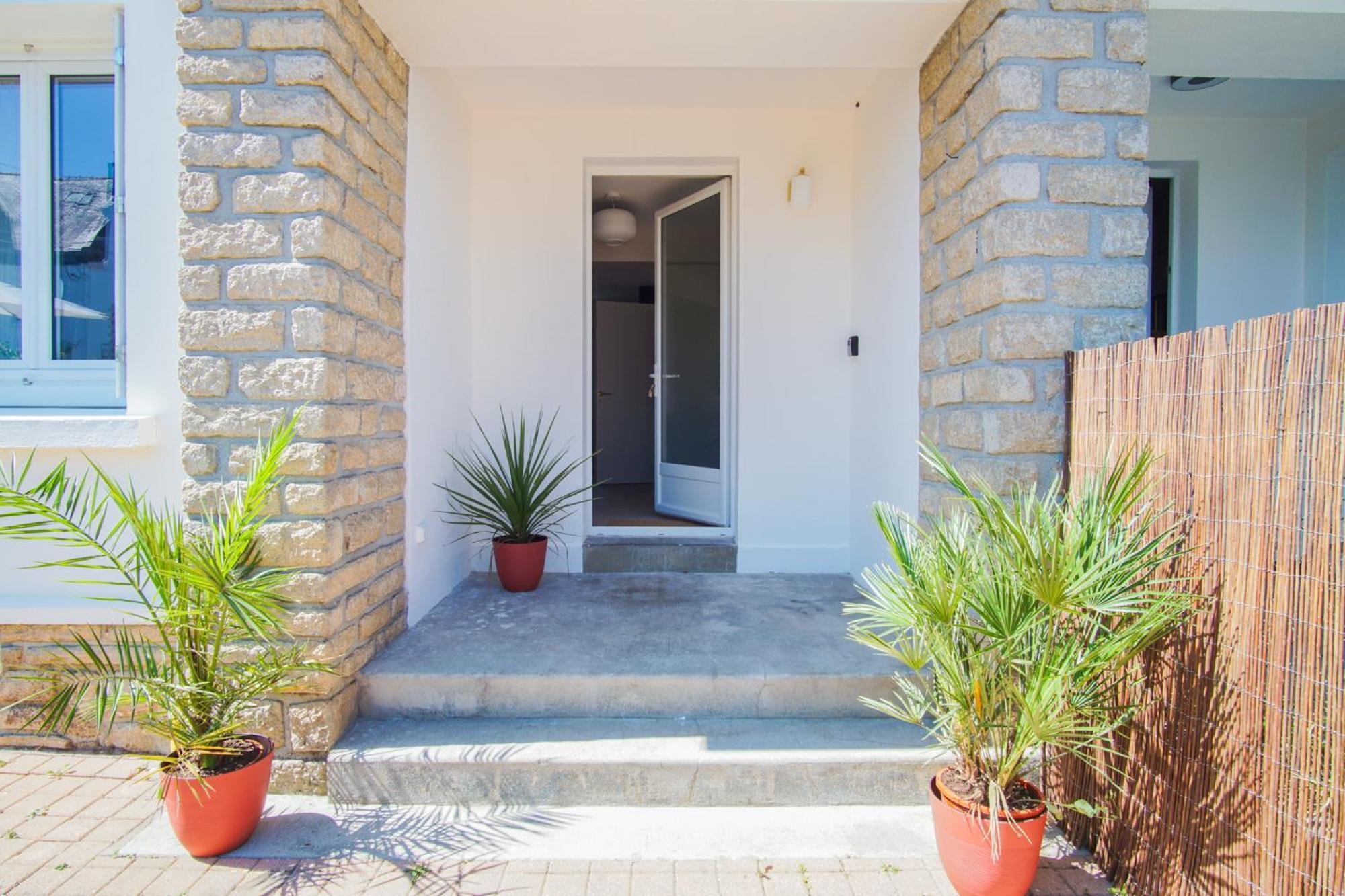קונקרנו -Le Sentier- Elegant T3 Avec Jardin Proche Mer מראה חיצוני תמונה